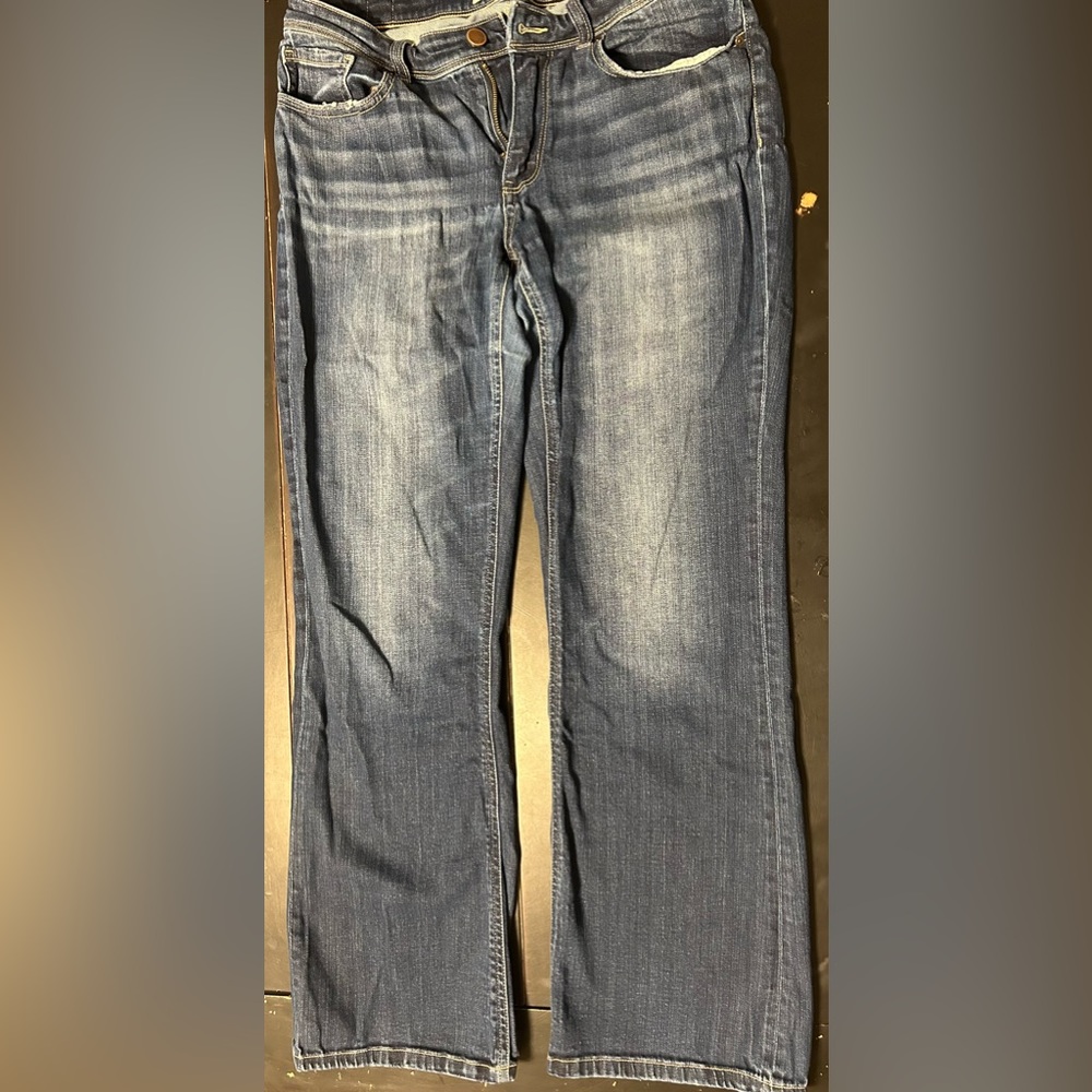 SOLD!! BKE Payton mid rise bootcut size 28x31 1/2